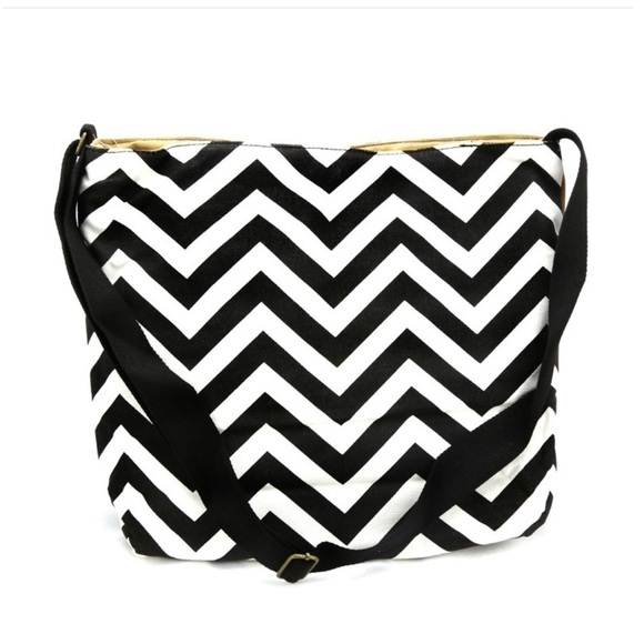 Black & Brown Chevron Tote Bag - Picture 2 of 12